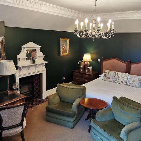 Waterford Castle Hotel & Golf Resort Ballinakill  Zimmer foto