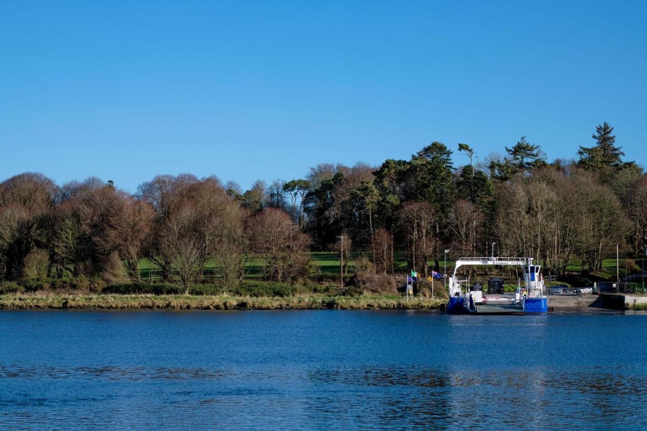 Waterford Castle Hotel & Golf Resort Ballinakill  Exterior foto